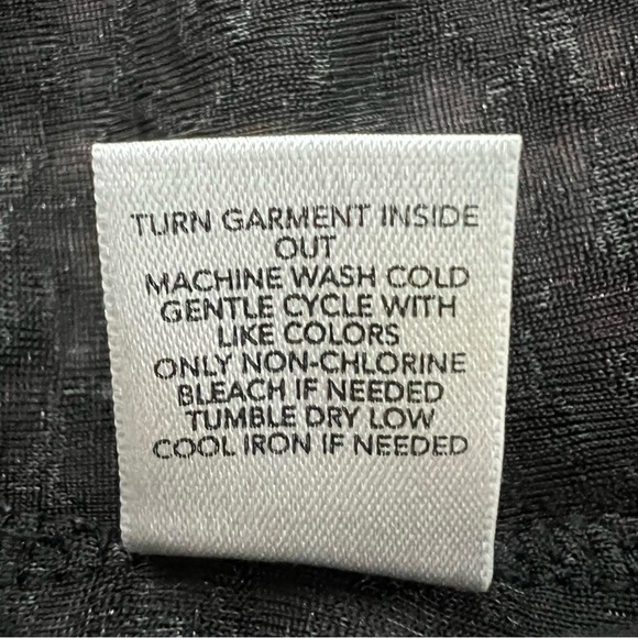 CJ Banks Women’s Pullover Handkerchief Top Sz 2X Multi Color 3/4 Sleeve Stretch - Picture 9 of 13